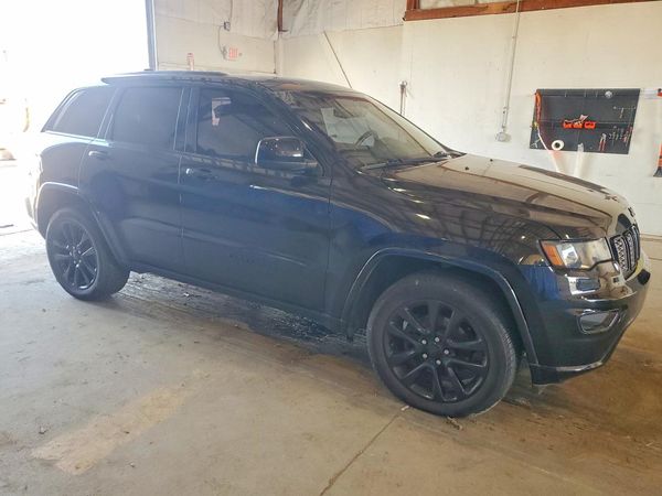 2018 JEEP GRAND CHEROKEE LAREDO 4X4