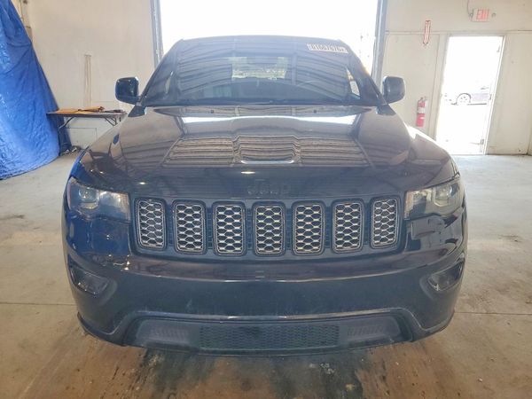 2018 JEEP GRAND CHEROKEE LAREDO 4X4