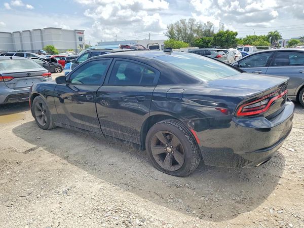 2015 DODGE CHARGER SXT