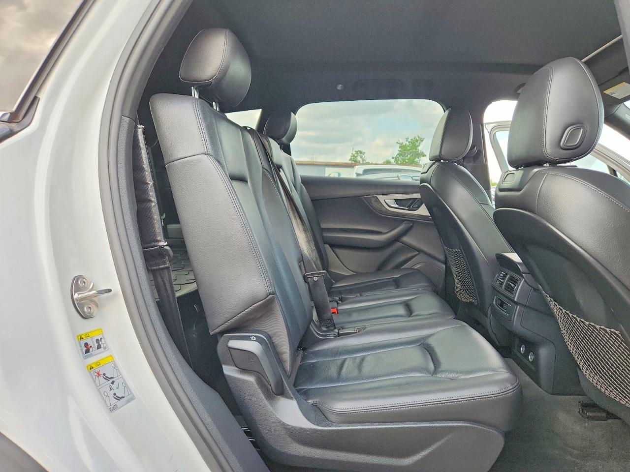 2018 AUDI Q7 quattro Premium Plus
