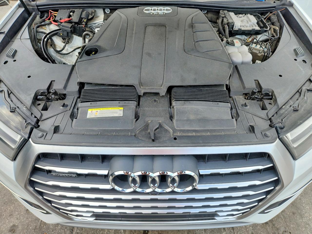 2018 AUDI Q7 quattro Premium Plus