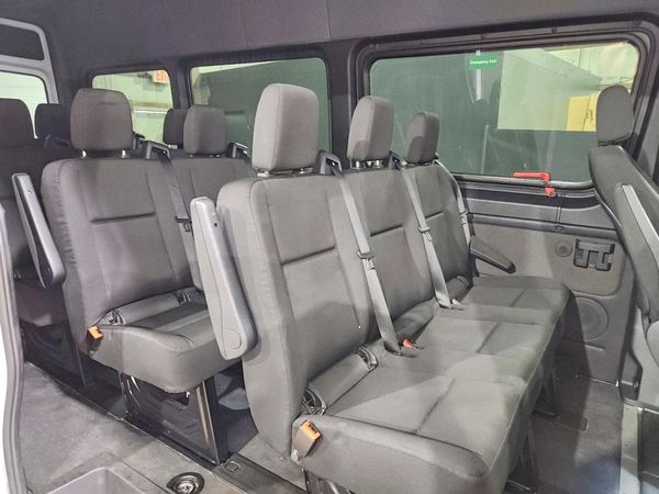 2025 MERCEDES-BENZ SPRINTER