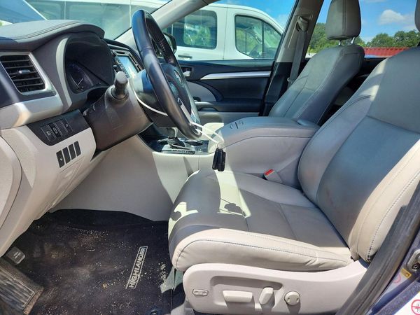 2019 TOYOTA HIGHLANDER SE/XLE
