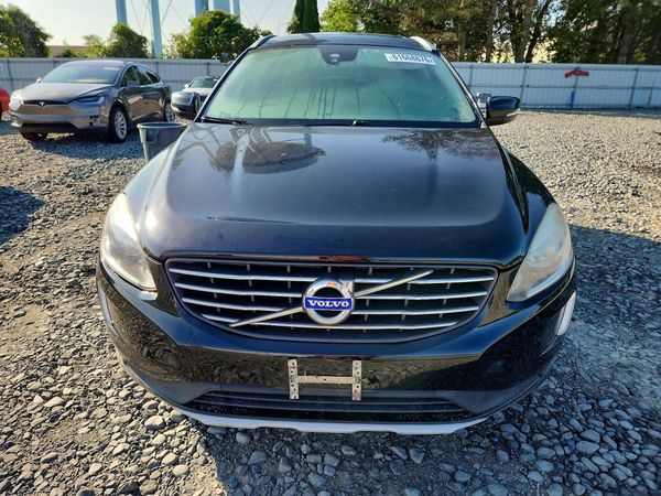 2016 VOLVO XC60