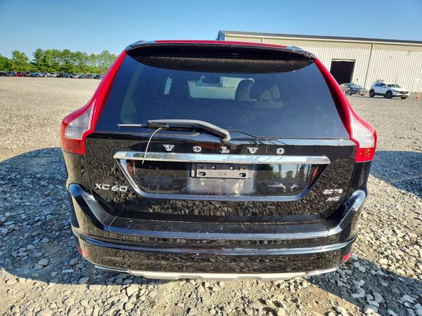 2016 VOLVO XC60