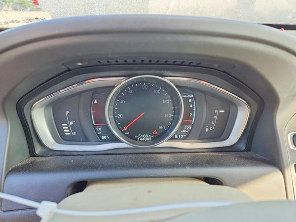 2016 VOLVO XC60