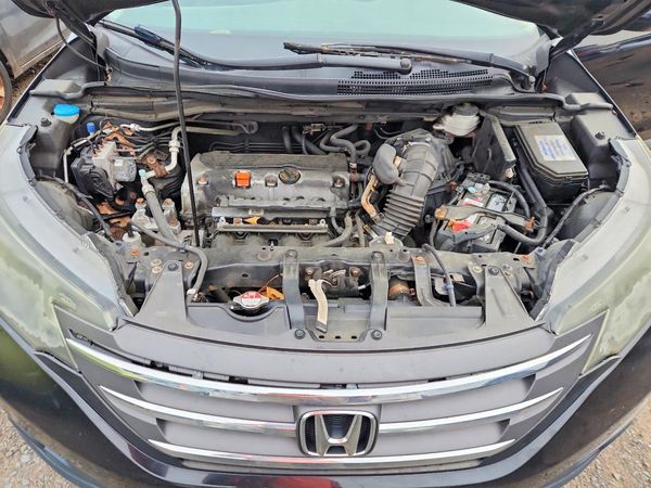 2013 HONDA CRV EX-L — Engine bay