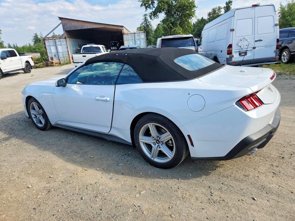 2026 FORD MUSTANG I4