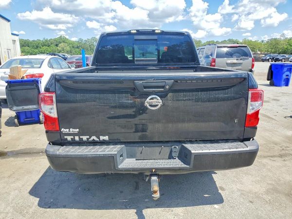2018 NISSAN TITAN