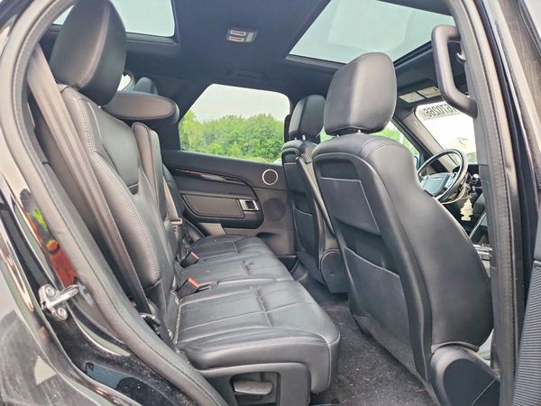 2020 LAND ROVER DISCOVERY SE