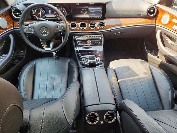 2018 MERCEDES-BENZ E E300