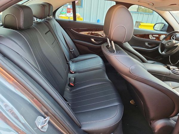 2018 MERCEDES-BENZ E E300
