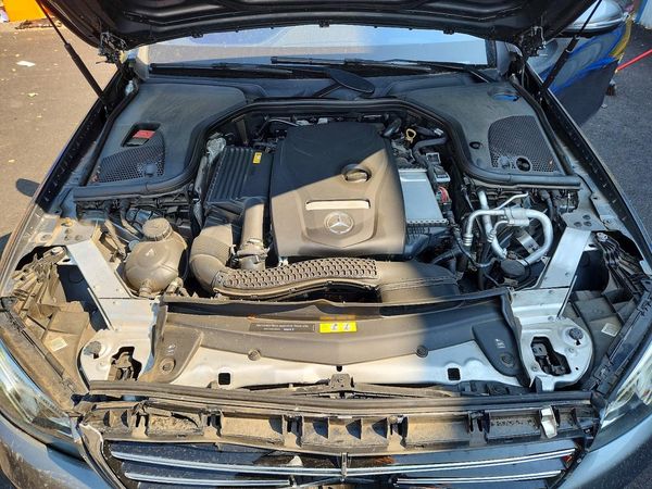 2018 MERCEDES-BENZ E E300