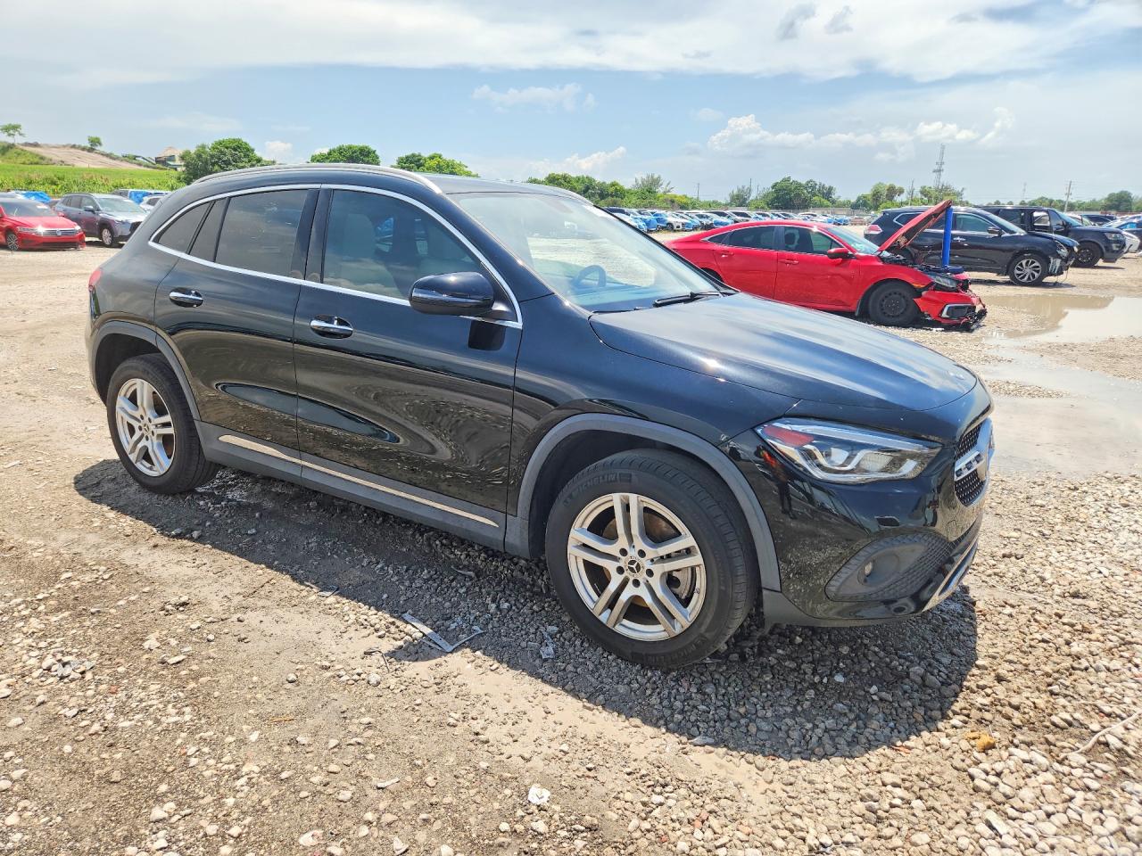 2022 MERCEDES-BENZ GLA GLA250