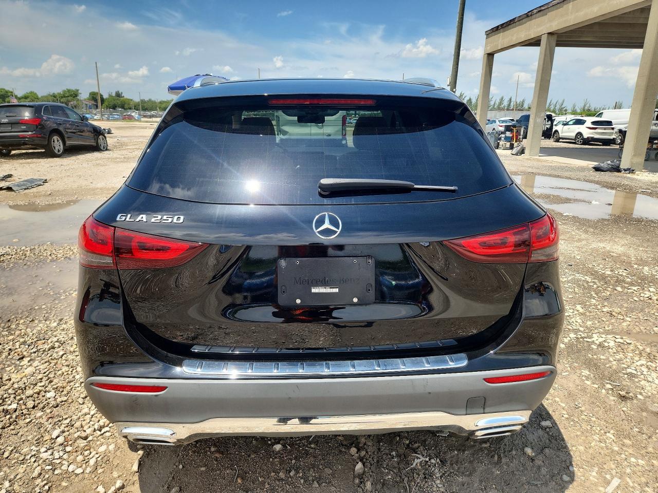 2022 MERCEDES-BENZ GLA GLA250