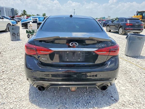 2018 INFINITI Q50
