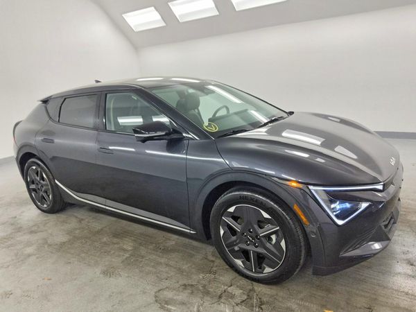 2025 KIA EV6