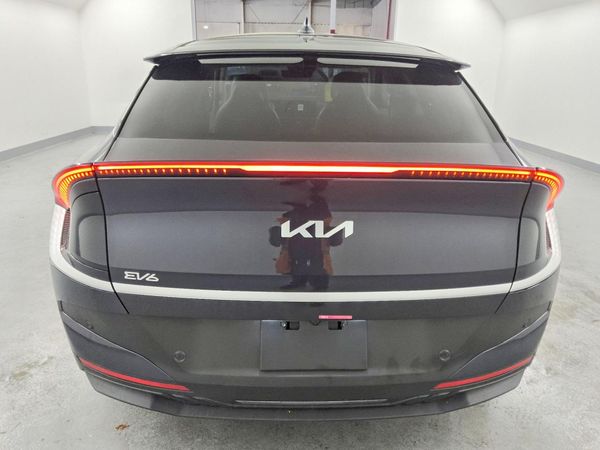 2025 KIA EV6