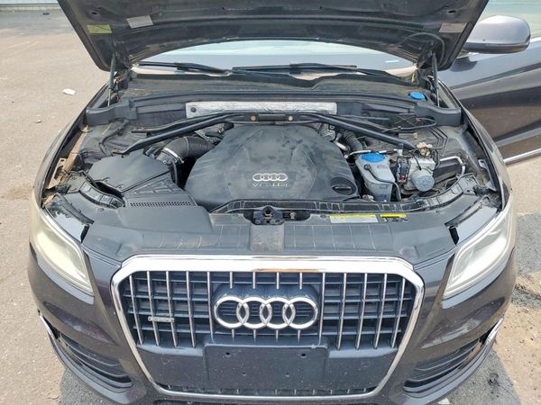 2014 AUDI Q5