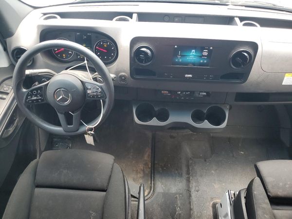 2024 MERCEDES-BENZ SPRINTER 907 (VS30)