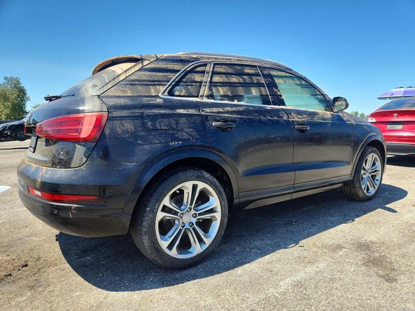 2017 AUDI Q3