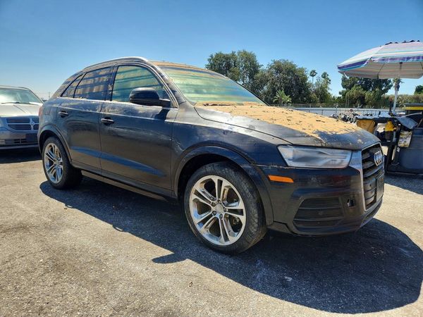 2017 AUDI Q3