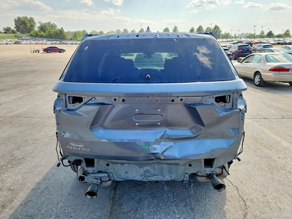 2020 CHEVROLET TRAVERSE LS