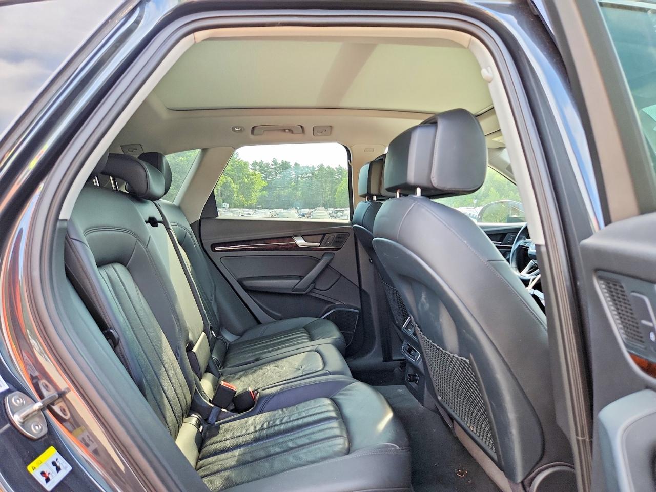 2018 AUDI Q5 quattro Premium Plus