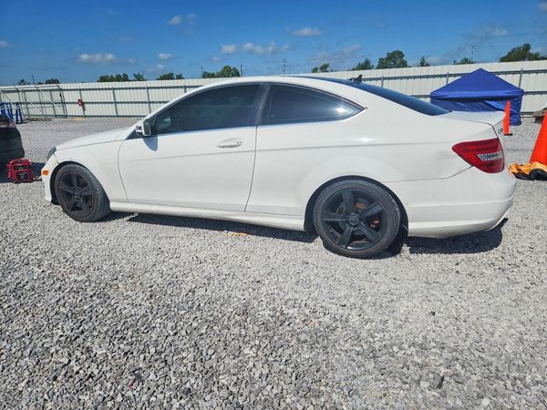 2015 MERCEDES-BENZ C
