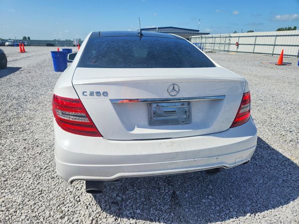 2015 MERCEDES-BENZ C