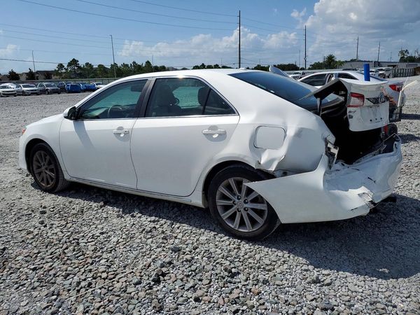 2012 TOYOTA CAMRY