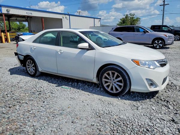 2012 TOYOTA CAMRY