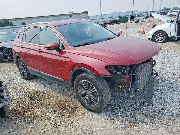 2018 VOLKSWAGEN TIGUAN SE, 4Motion SEL