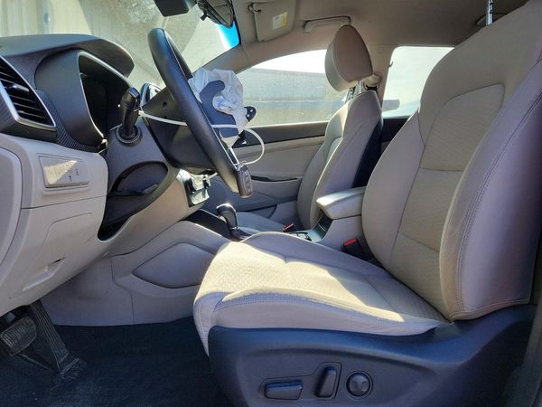 2019 HYUNDAI TUCSON