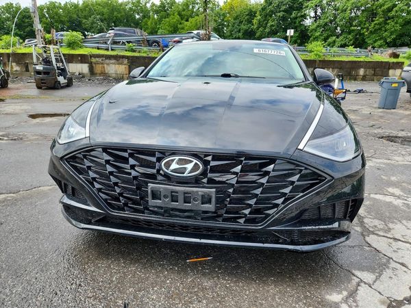 2021 HYUNDAI SONATA