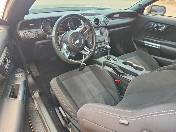 2019 FORD MUSTANG I4 Coupe
