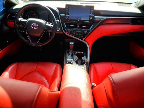 2022 TOYOTA CAMRY XSE