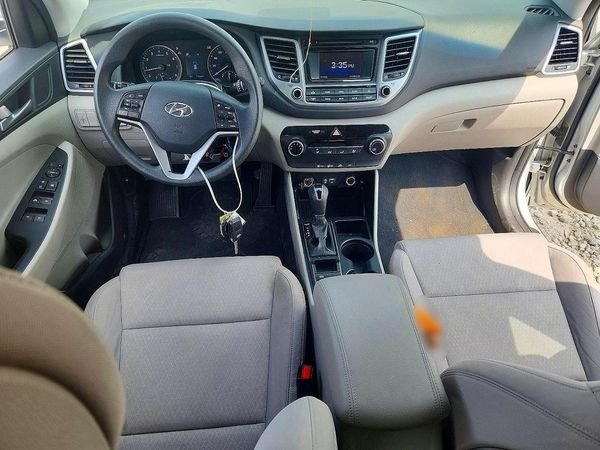 2017 HYUNDAI TUCSON