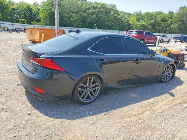 2017 LEXUS IS