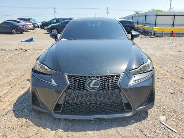 2017 LEXUS IS