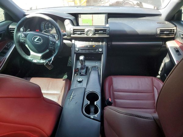 2017 LEXUS IS