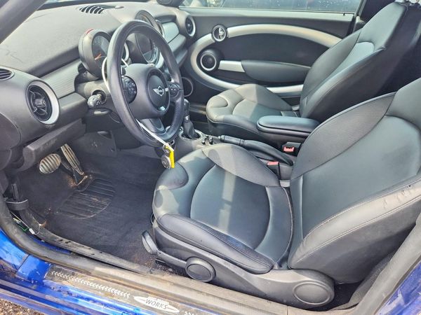 2015 MINI COOPER COUPE