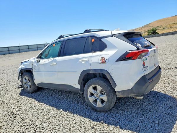 2021 TOYOTA RAV4 LE HV