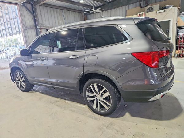 2017 HONDA PILOT TOURING
