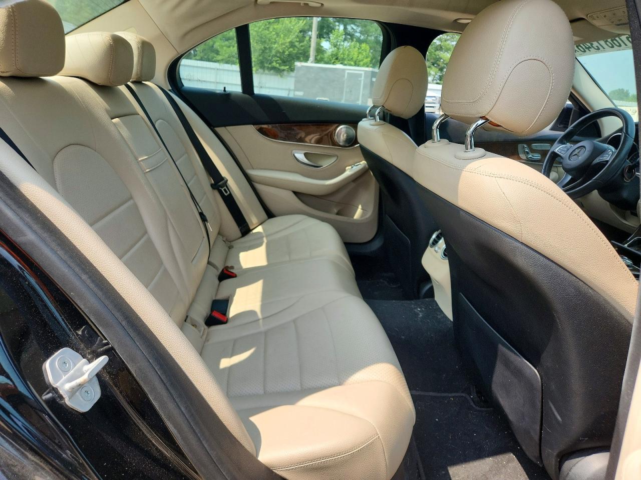 2015 MERCEDES-BENZ C 4-MATIC