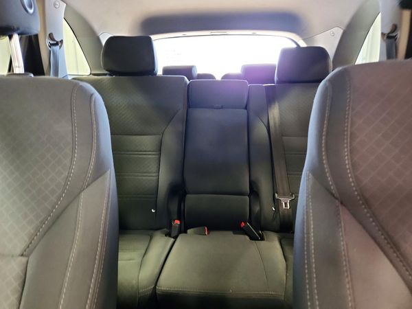 2018 KIA SORENTO L, LX