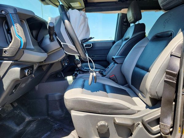 2024 FORD BRONCO Black Diamond