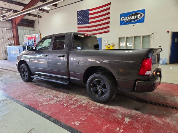 2017 RAM 1500 ST