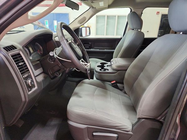 2017 RAM 1500 ST