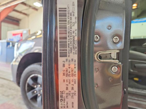 2017 RAM 1500 ST